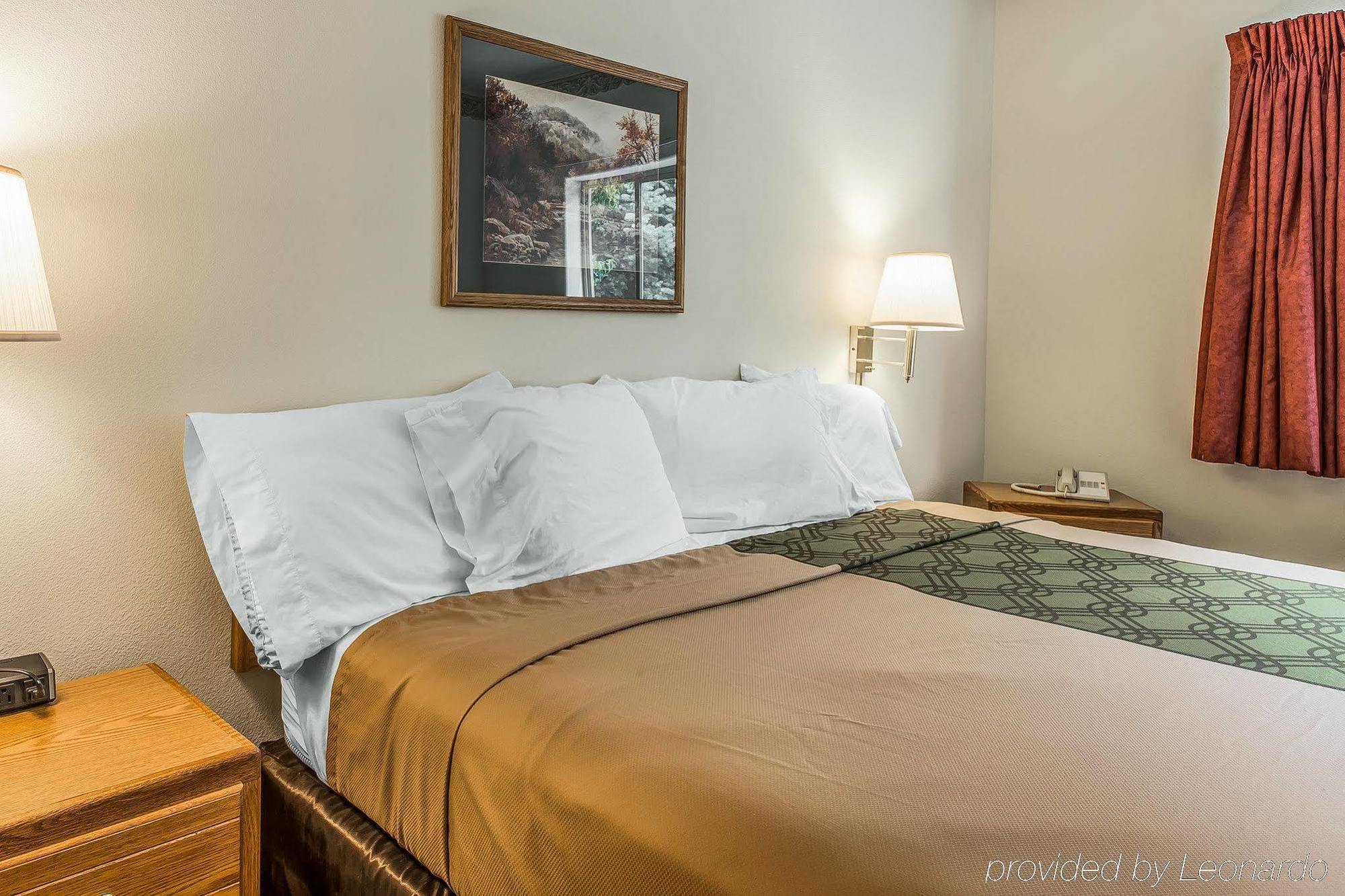 Wingate By Wyndham New Castle - Glenwood Springs Hotel Exterior photo